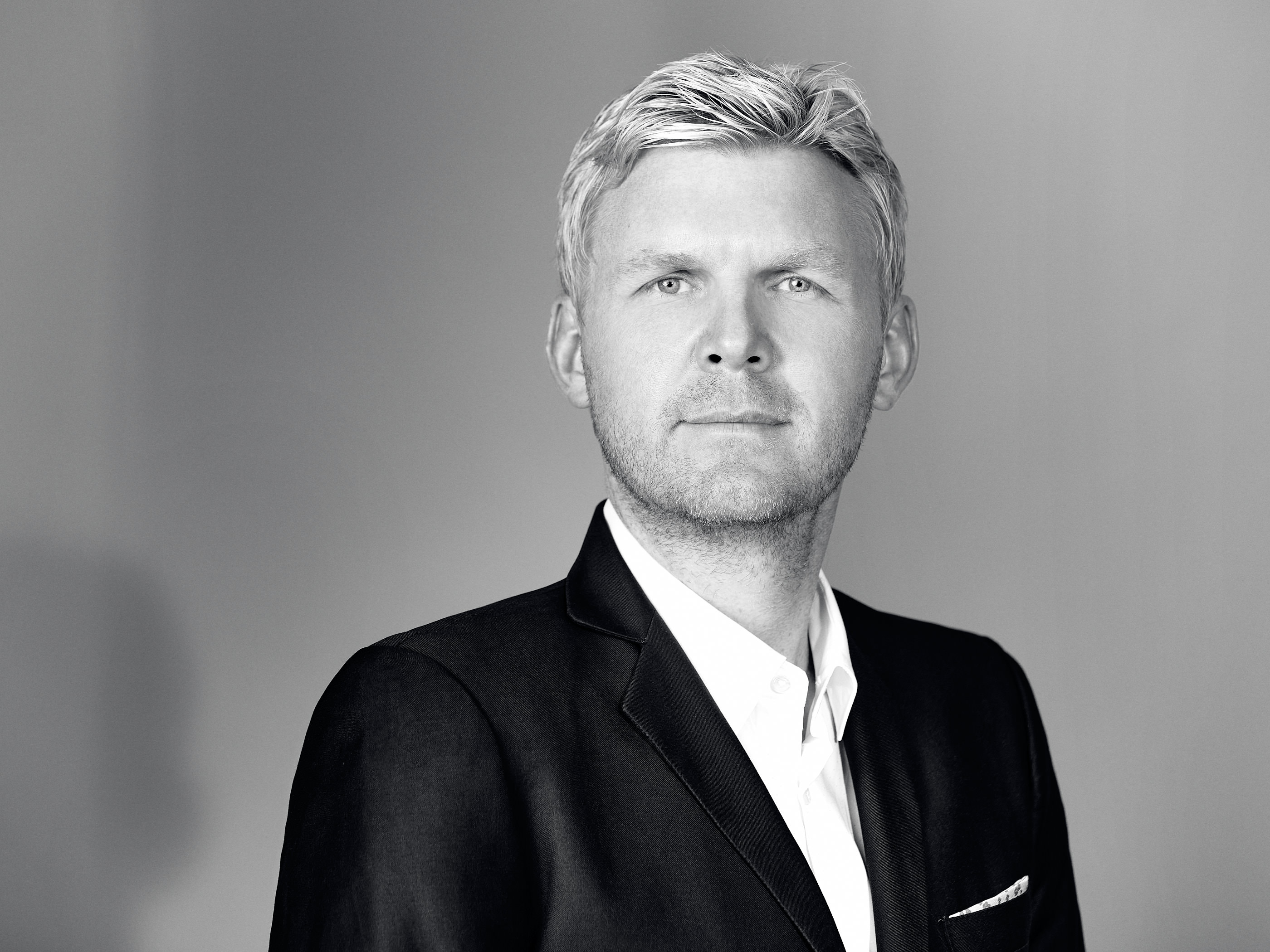 Studio Portrait Oliver Hill München – Haus SoDa