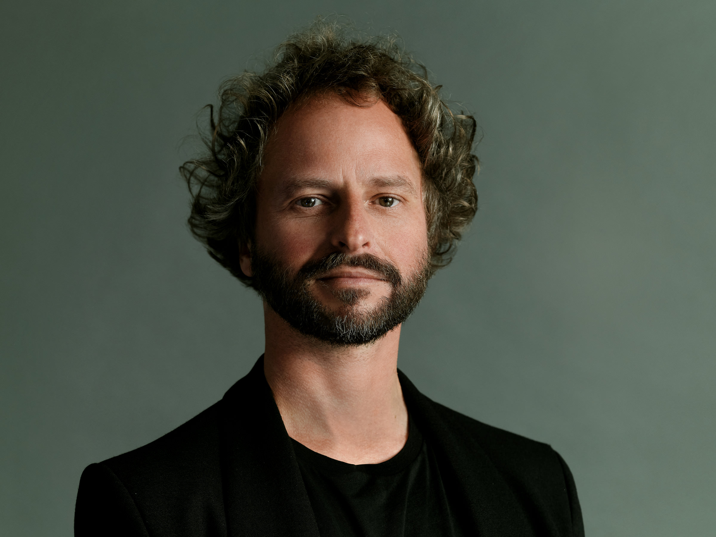Portrait Alexander Flohr Designer – Haus SoDa Studio München